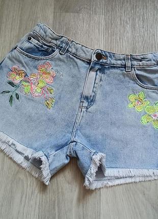 Моднячие шорты m&s на 11-12 лет