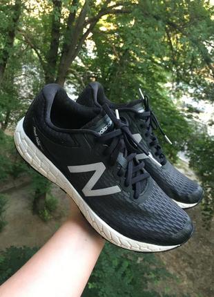 Бігові кросівки new balance1 фото