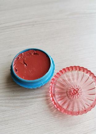 Румяна советские