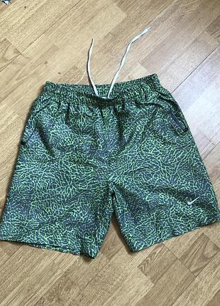 Шорты nike