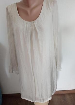 Шёлковое платье с паетками,сливочного цвета1 фото