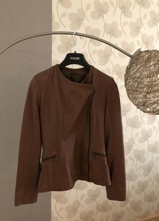 Шкіряна куртка