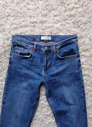 Брендовые женские джинсы zara 38 в прекрасном состоянии2 фото