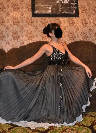 Випускне плаття вечірнє
