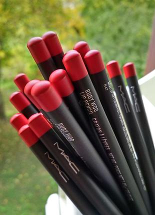 Карандаш для губ