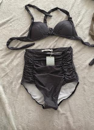 Купальник новый s, лифчик 75с