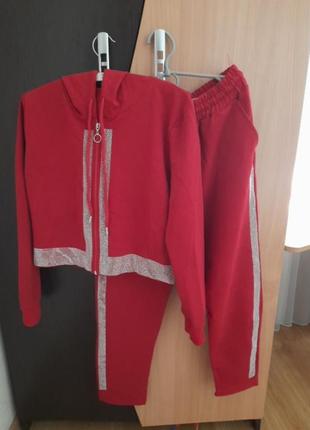 Костюм жіночий турецького виробництва