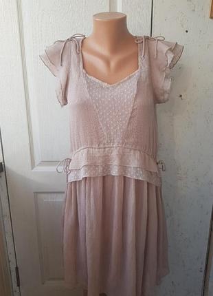 Актуальное платье clockhouse