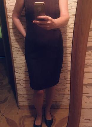 Плаття-футляр