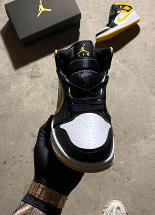 Nike air jordan🆕женские шикарные кроссовки найк аир джордан🆕желтые с черно-белым8 фото