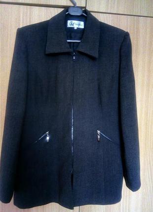 Классический пиджак цвета асфальта