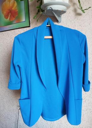 Жіночий жакет розмір 42-44