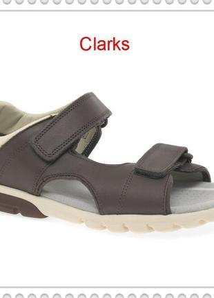 Р.32,32.5,33,33.5,34,35,35.5,36,37 clarks кожаные сандалии оригинал1 фото