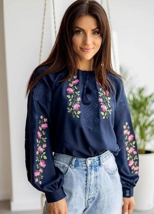 Женская вышиванка . лён