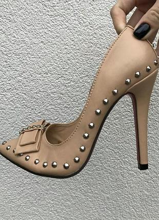 Туфельки-човники