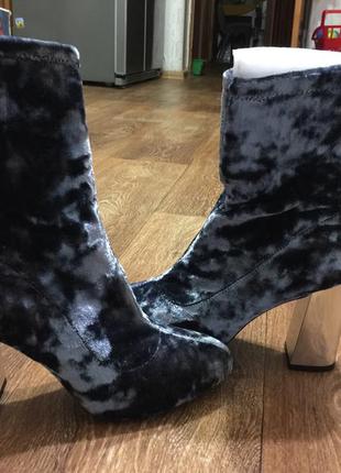 Missguided полусапожки , велюр, нереально крутые)