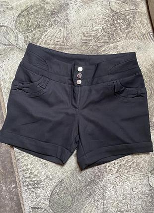 Шорты на подкладке
