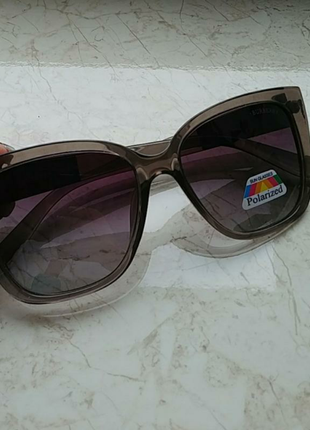 Сонцезахисні окуляри з поляризацією, солнцезахисні окуляри, брендові окуляри