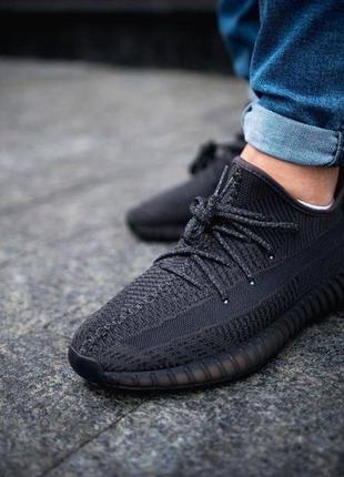 Стильные женские кроссовки кеды демисезонные adidas yeezy 350 текстильные чёрные6 фото