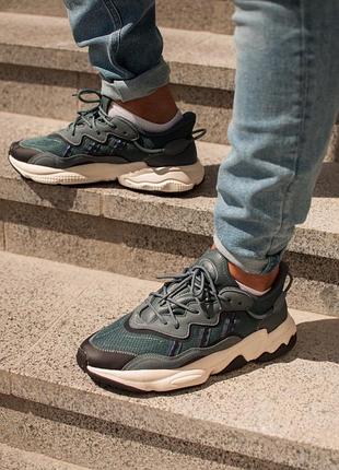 Стильні чоловічі легкі кросівки adidas ozweego