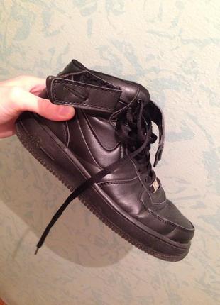 Кросівки nike air force1 фото