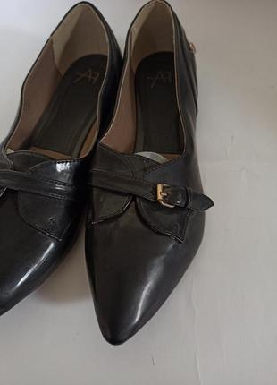 Туфли, балетки с удлененым носком.брендове взуття stock2 фото