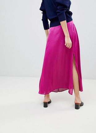 Нова спідниця кольору фуксії з двома розрізами максі довга lost ink
