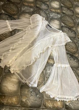 Шифоновая блуза с бусинами