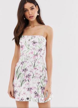 Платье мини с кроп-топом и цветочным принятом asos