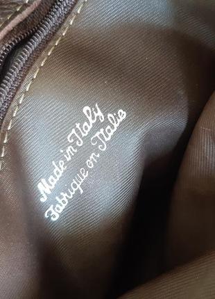 Вместительная кожаная сумка почтальонка,коричневая, италия3 фото