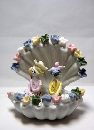 Декоративна композиція у вигляді черепашки і закоханих, кераміка, європа1 фото