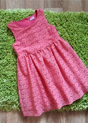 Легкое нарядное платье f&f