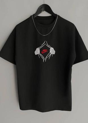 Стильна чоловіча трикотажна футболка з принтом nike чорна найк