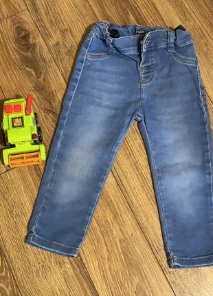 Легкі джинси