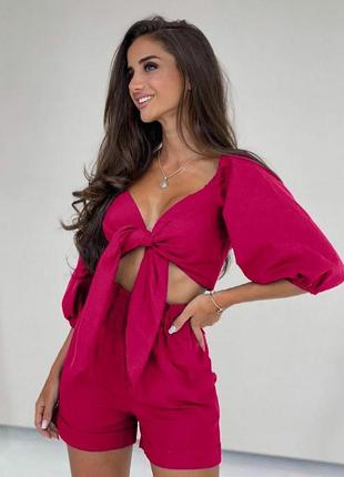 Шикарный костюм из льна ( топ на завязках и шортики)