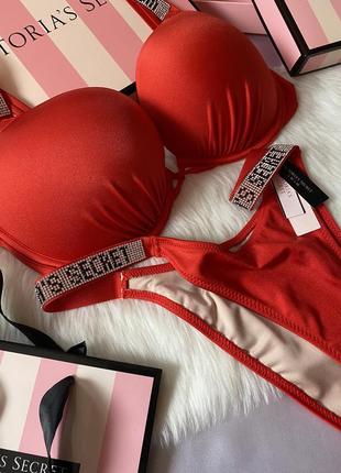 Красный купальник со стразами/камнями виктория сикрет/victoria's secret оригинал3 фото