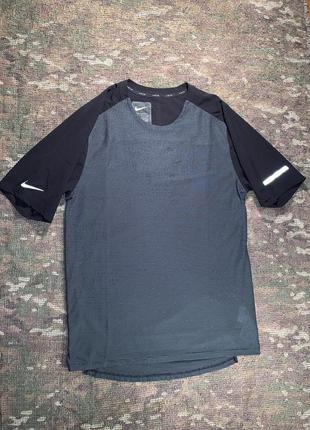 Футболка Trainers nike running, оригинал, размер s