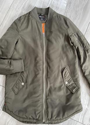 Классная курточка-бомбер от fb