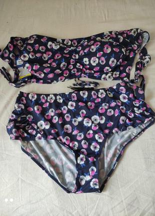 Раздельный купальник с высокими трусами — цена 440 грн в каталоге ...