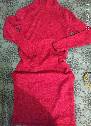 Платье теплое,ангора, отличное качество, размер м/л.