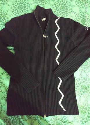Тёплая кофта на змейке,размер м/л.