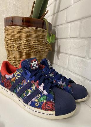 Кроссовки suit adidas