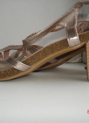 Босоножки kylie crazy 38-24,5 см