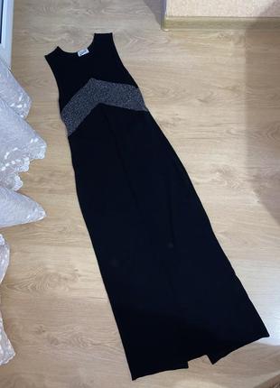 Длинное платье чёрное разрез сзади, нарядное без рукавов1 фото