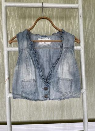 Джинсова жилетка