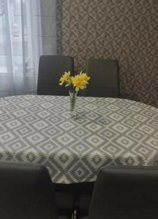 Скатерть с водоотталкивающей тефлоновой пропиткой