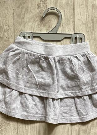 Юбка в білий горошок