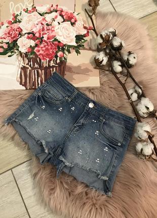 Шорты на девочку 10-11 лет