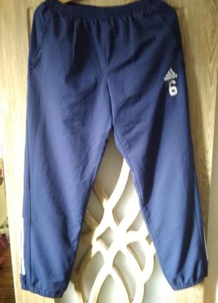 Спортивные штаны adidas