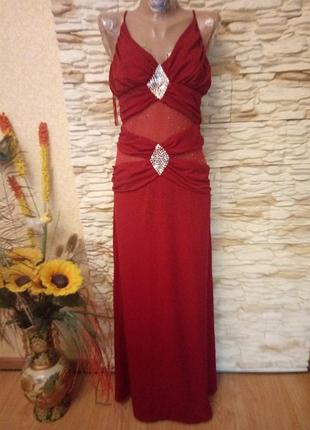 Сарафан красный